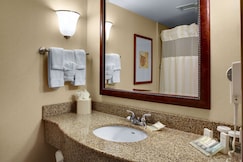 Hilton Garden Inn Akron Canton Airport, Summit