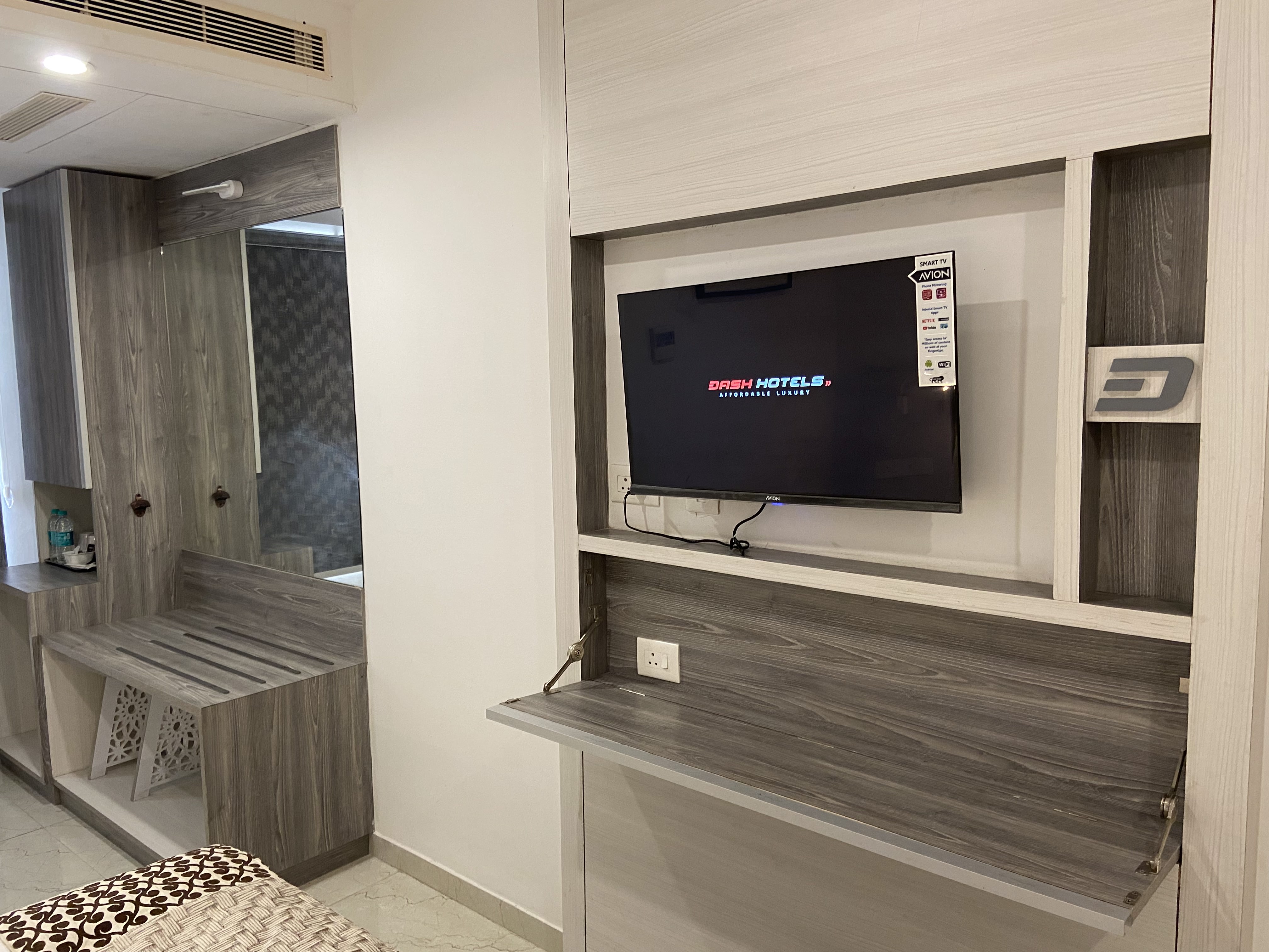 Dash Hotels - Affordable Luxury - Tap to explore photos