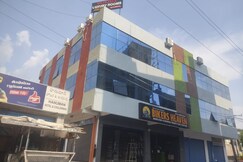 V4 Hotel, Karimnagar