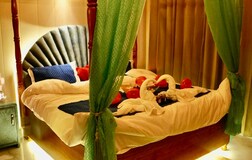 The Jacuzzi Suite Room