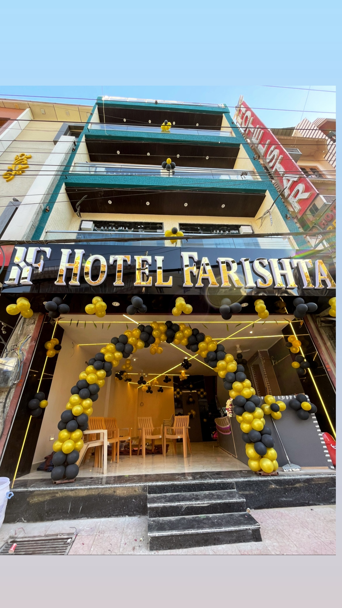Hotel Farishta - Tap to explore photos