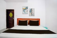 Hotel O The Palm Leaf, Muradnagar