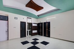 Hotel O Rudra Palace, Jaipur