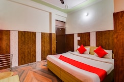 Hotel O Bhagirathi Palace Ganga Beach, Rishikesh