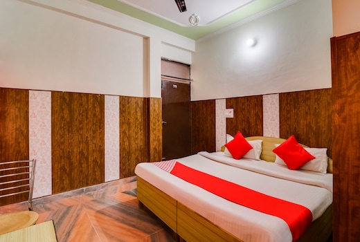 Hotel O Bhagirathi Palace
