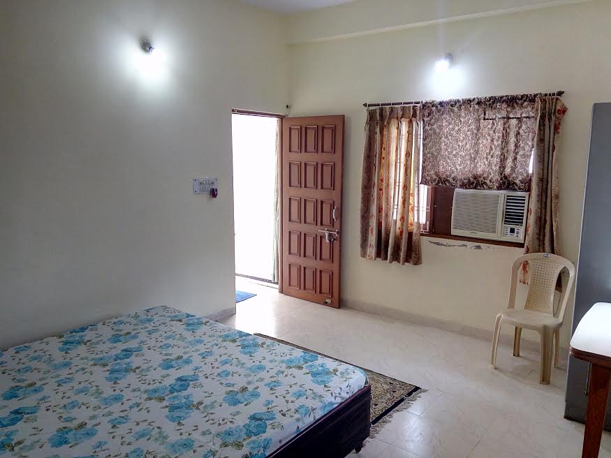 Gokul Homestay | Rooms & Caretaker - Tap to explore photos