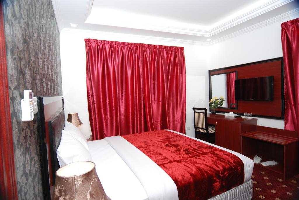 Gulf star hotel, Deira - Tap to explore photos