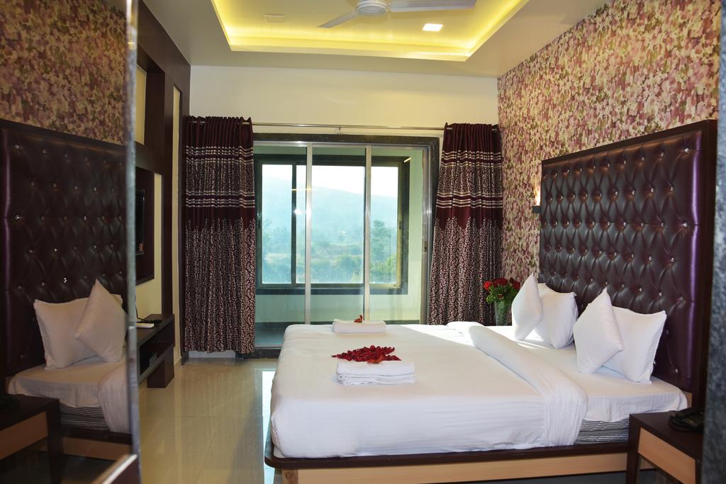 Krushnai Resort Sinhagad - Tap to explore photos
