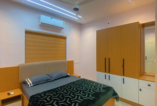 2 bhk Home Stay Apartments Nettoor  near Lakshore