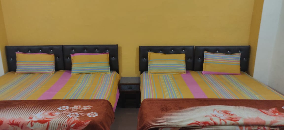Ek vishv sadbhavna Trust Ashram - Tap to explore photos