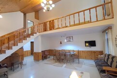 Dwellers Inn, Manali