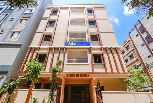 FabHotel Prestige Castle - Nr KIMS Hospital, Kondapur