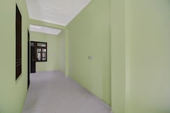 SPOT ON Hotel The Baithak & Restaurant, Etawah