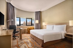 Holiday Inn Singapore Atrium