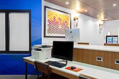 Holiday Inn Express & Suites OAKLAND-AIRPORT, San Francisco