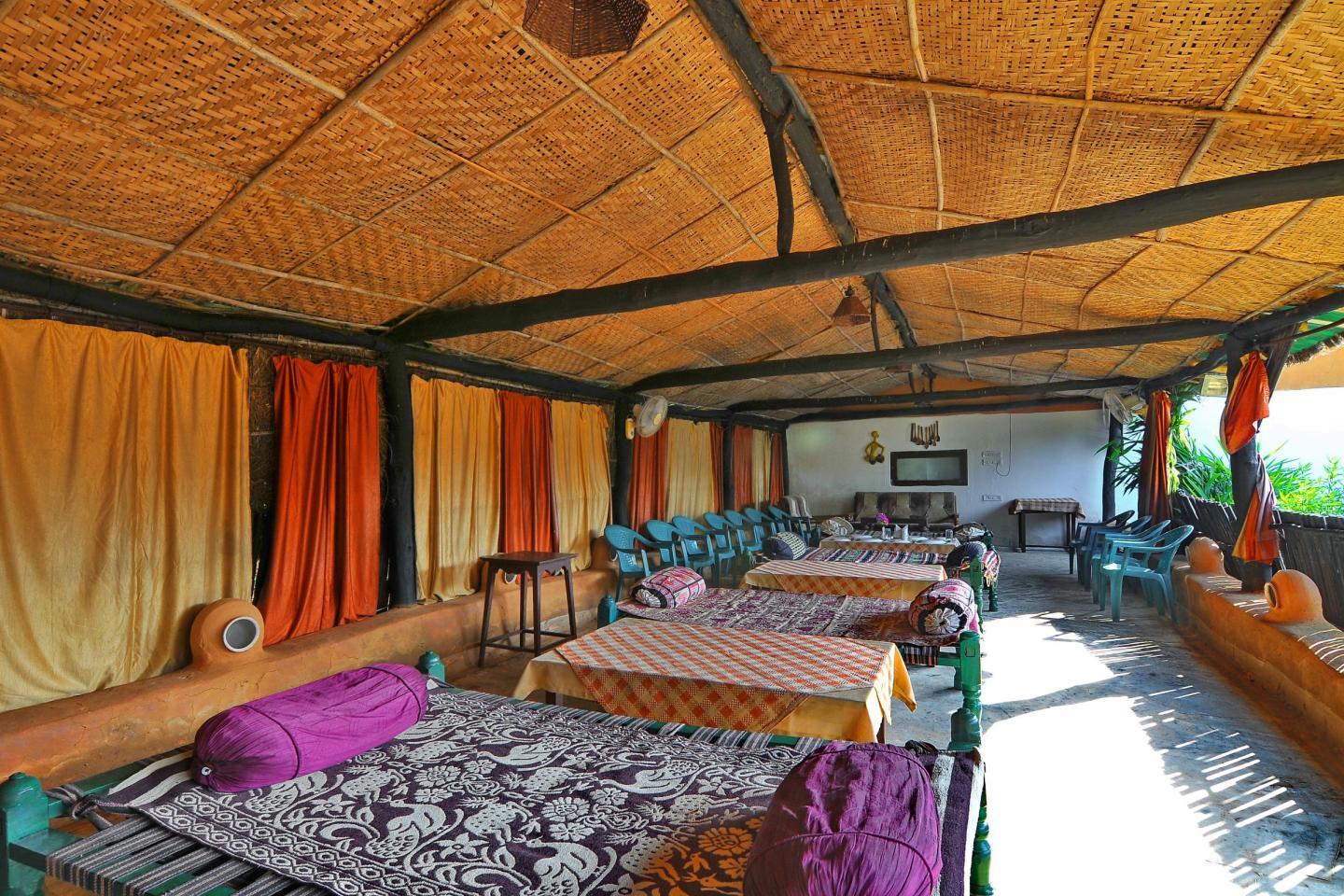 Kanha Village Eco Resort 𝗕𝗢𝗢𝗞 Bichhiya Resort 𝘄𝗶𝘁𝗵 ₹𝟬 𝗣𝗔𝗬𝗠𝗘𝗡𝗧