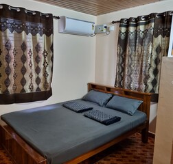 Suite Family Room with Balcony (Semi AC)