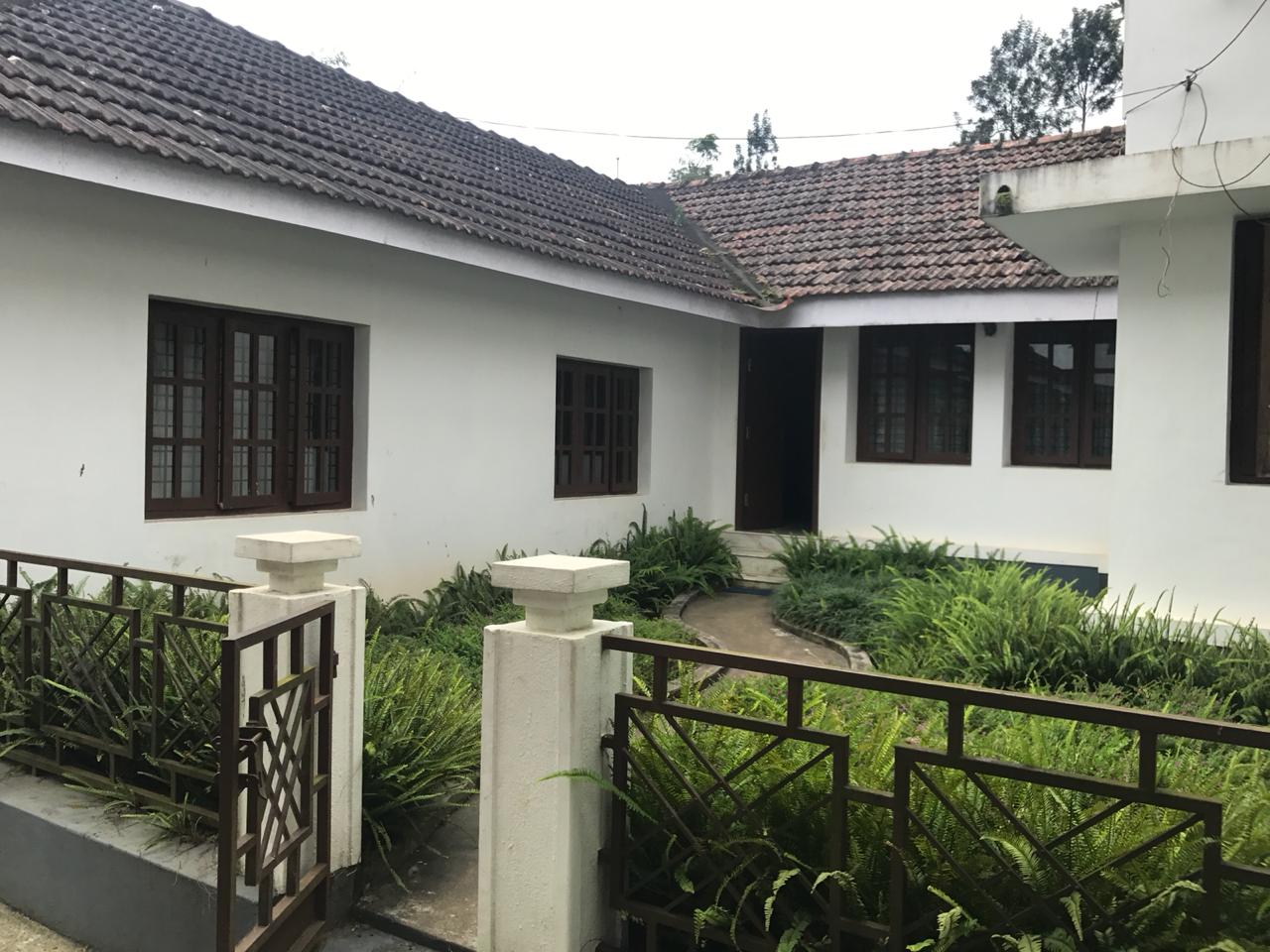 Pepper Vines  Homestay | Rooms & Caretaker - Tap to explore photos