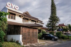 Hotel O near Pantai Padang formerly Boutique Hotel Mayang Syariah, Padang