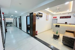 hotel pleasure, Surat