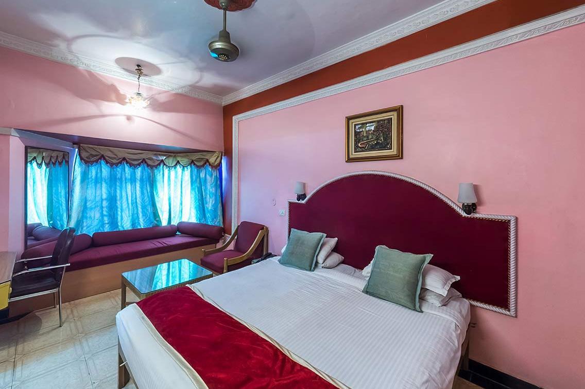 Hotel Samrat International - Tap to explore photos