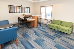 Holiday Inn Express Hotel & Suites Iron Mountain, an IHG Hotel, Florence