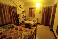 Park 'N' Rest Retreat, Mayang