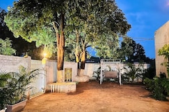 Bengal Tiger Retreat by Flycatcher, Bandhavgarh