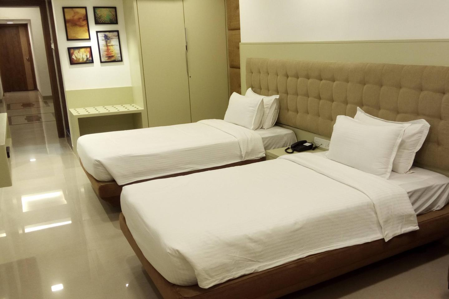 Golden Chariot The Boutique Hotel - Tap to explore photos
