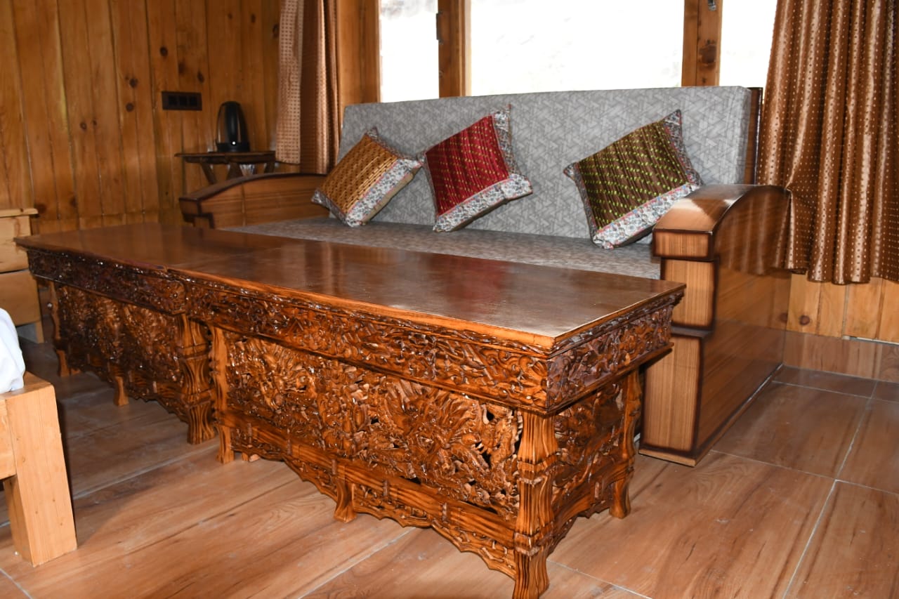 Royal Hillcrest Homestay Baghori Harsil Gangotri - Tap to explore photos