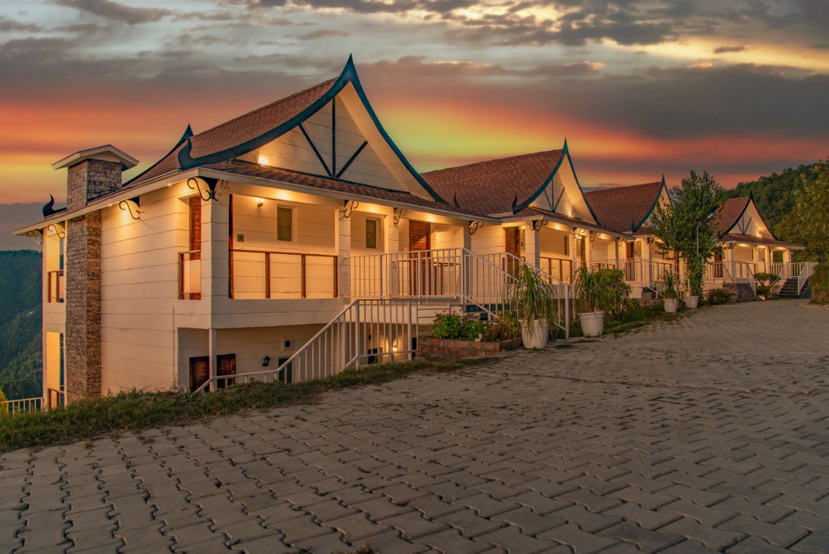 Chails Hamlet Best Rates on Chail Hotel Deals, Reviews & Photos