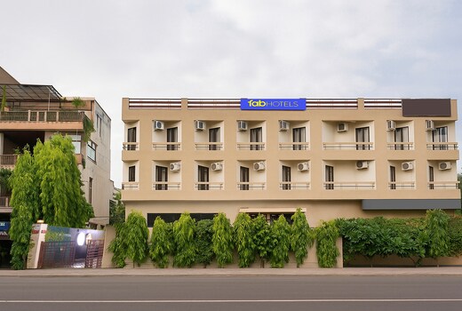 FabHotel Shikha