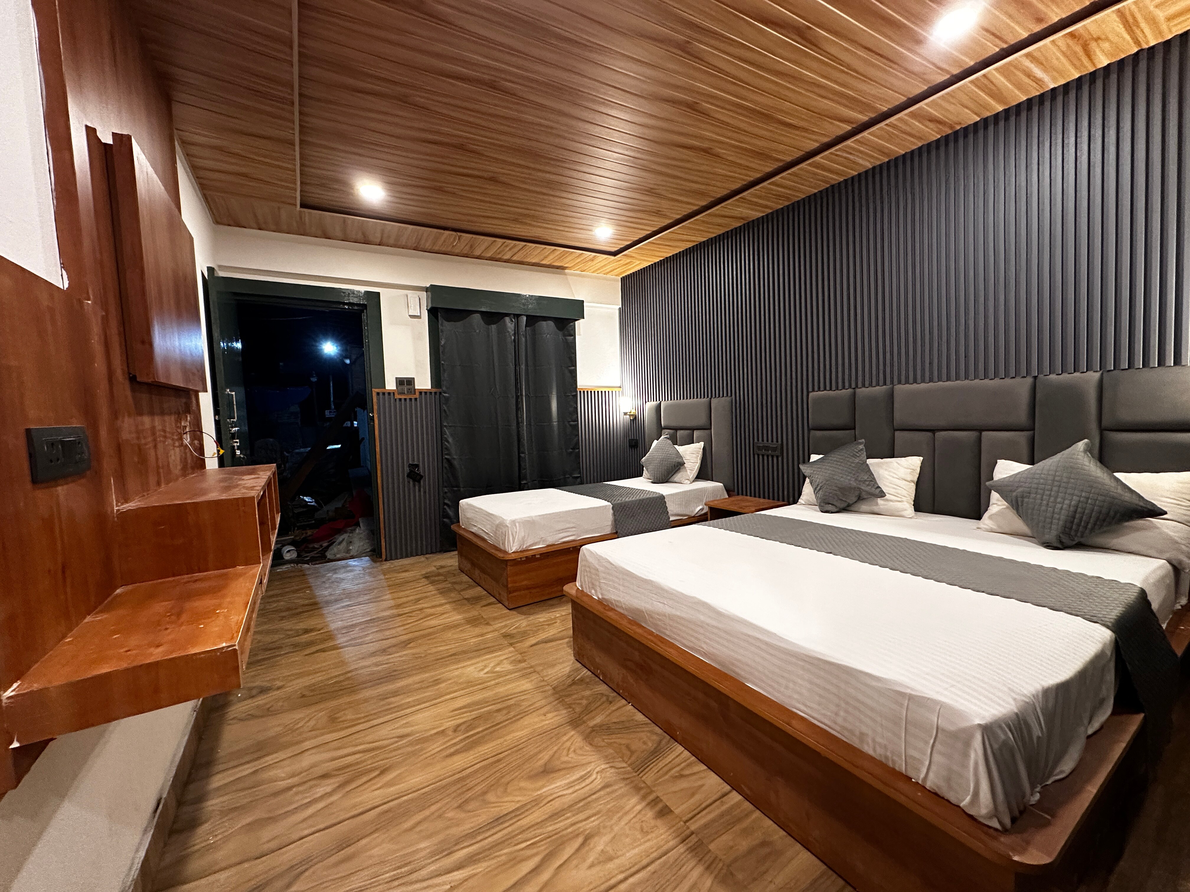 Dayal Guest house - Tap to explore photos