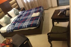 Hotel Red Blu, Delhi