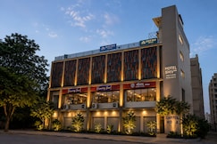 Shiv Inn, Gandhinagar