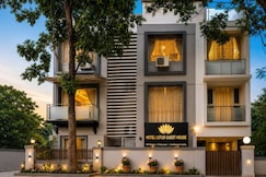 Hotel Lotus, Pune