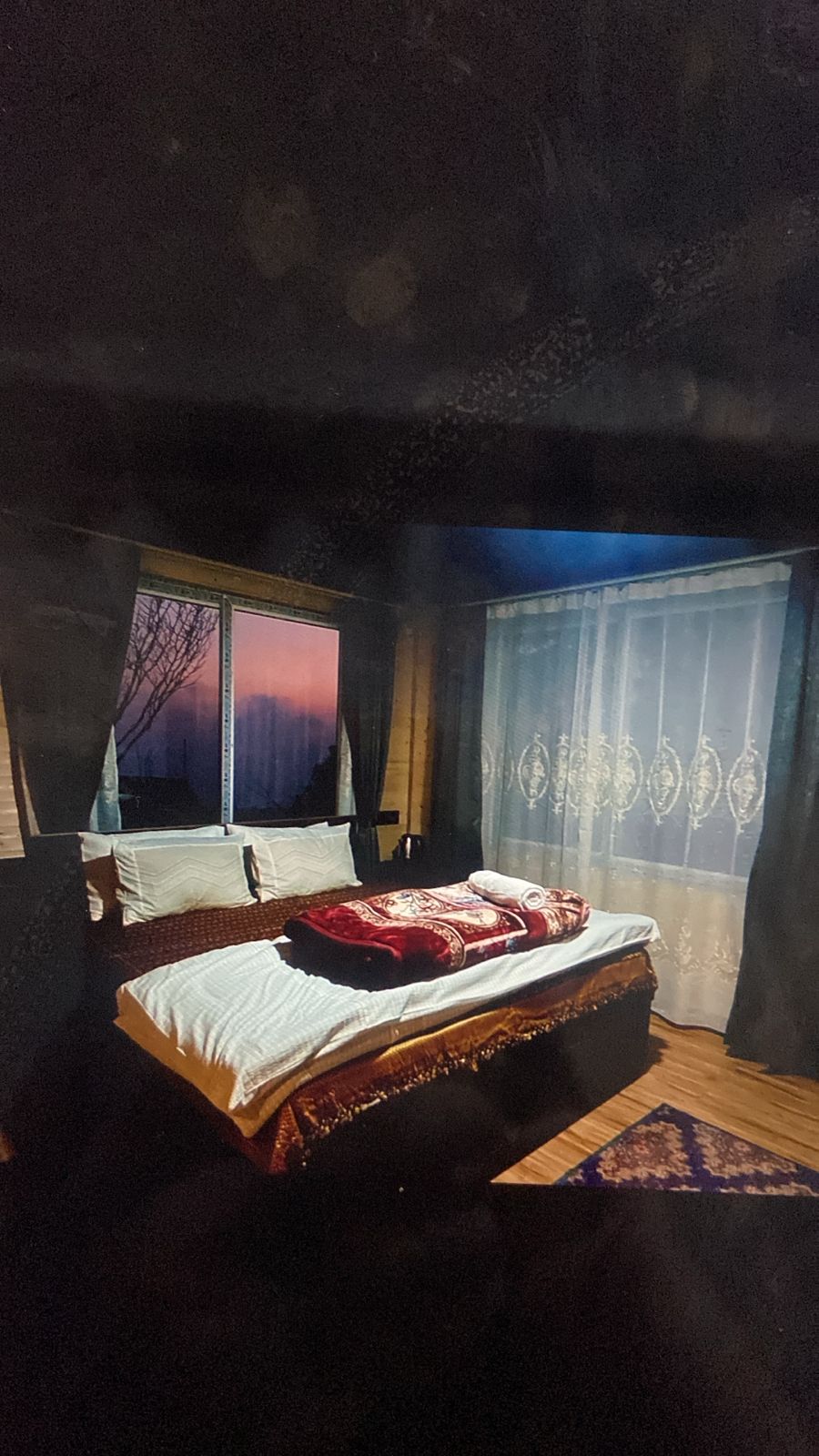 Karsa Retreat - Tap to explore photos