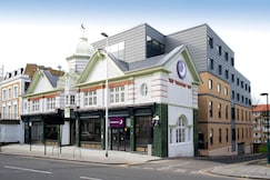 Premier Inn London Clapham,  London