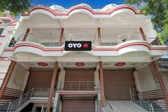 HOTEL O SP GRAND Sidhauli, Nanpara
