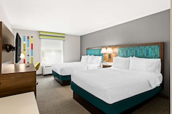 Hampton Inn & Suites Canton, Stark