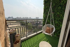 The Balcony Bliss Couple Favorite Bliss Suites, Greater Noida
