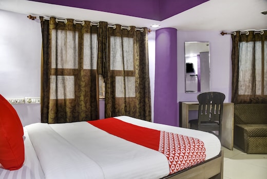 Hotel O Vishwa Habibganj railway station
