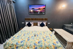 Divine Stays, Greater Noida