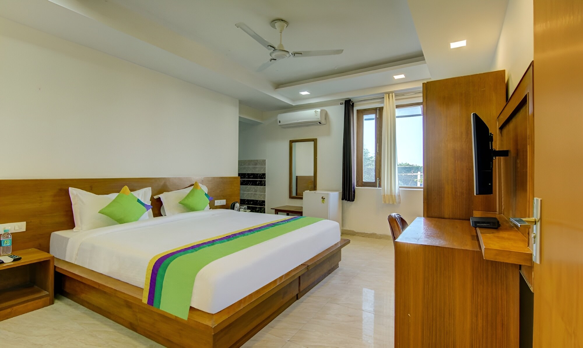 Artis homestay - Tap to explore photos