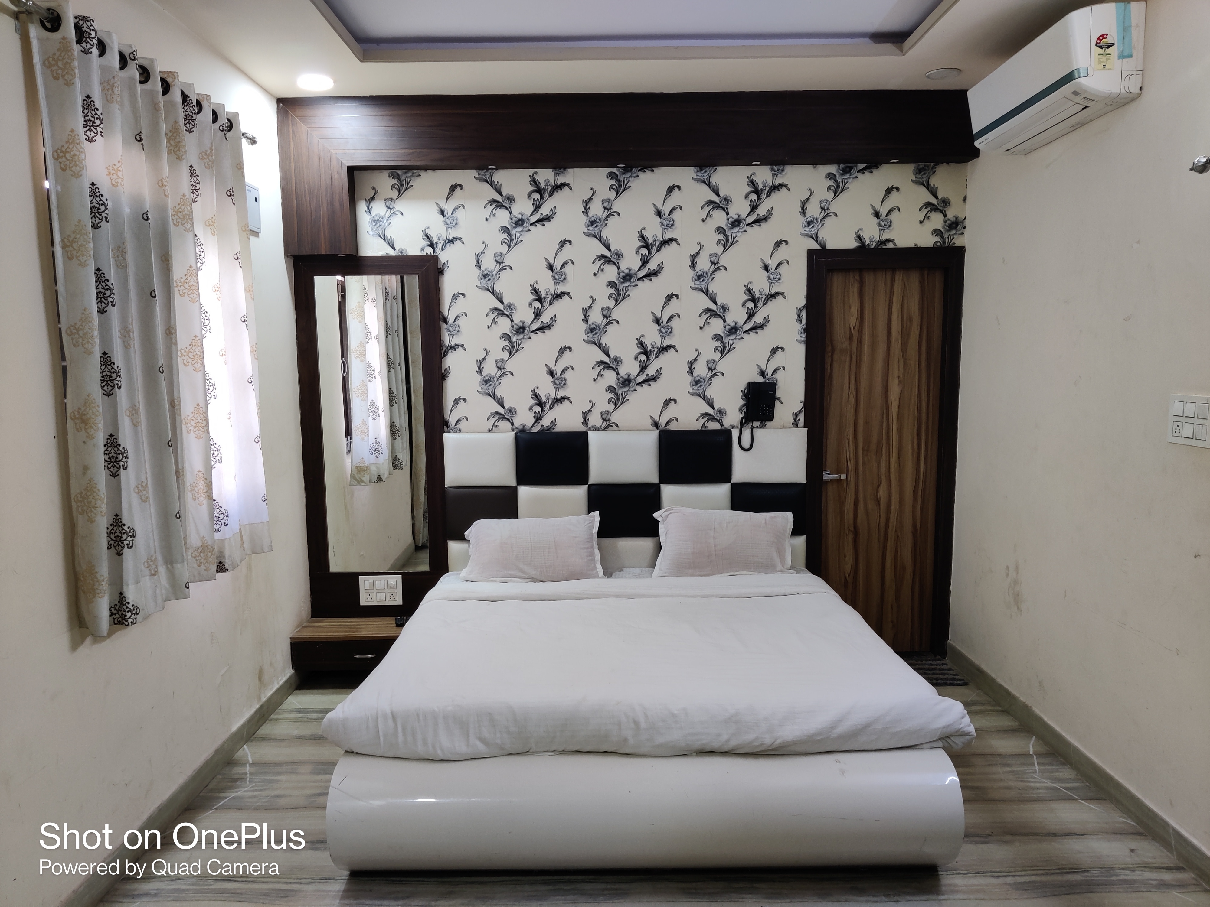 Hotel Priyavrat - Tap to explore photos