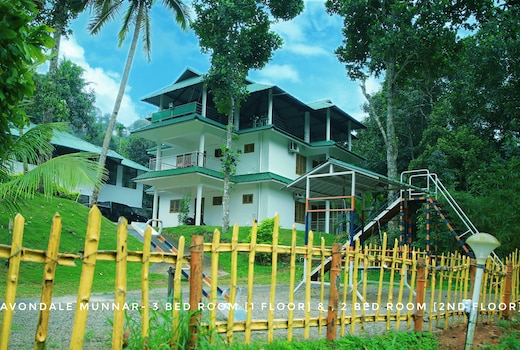 Avondale Cottage Munnar Inr 231 Off 1 5 0 0 Cottage Price Address Reviews
