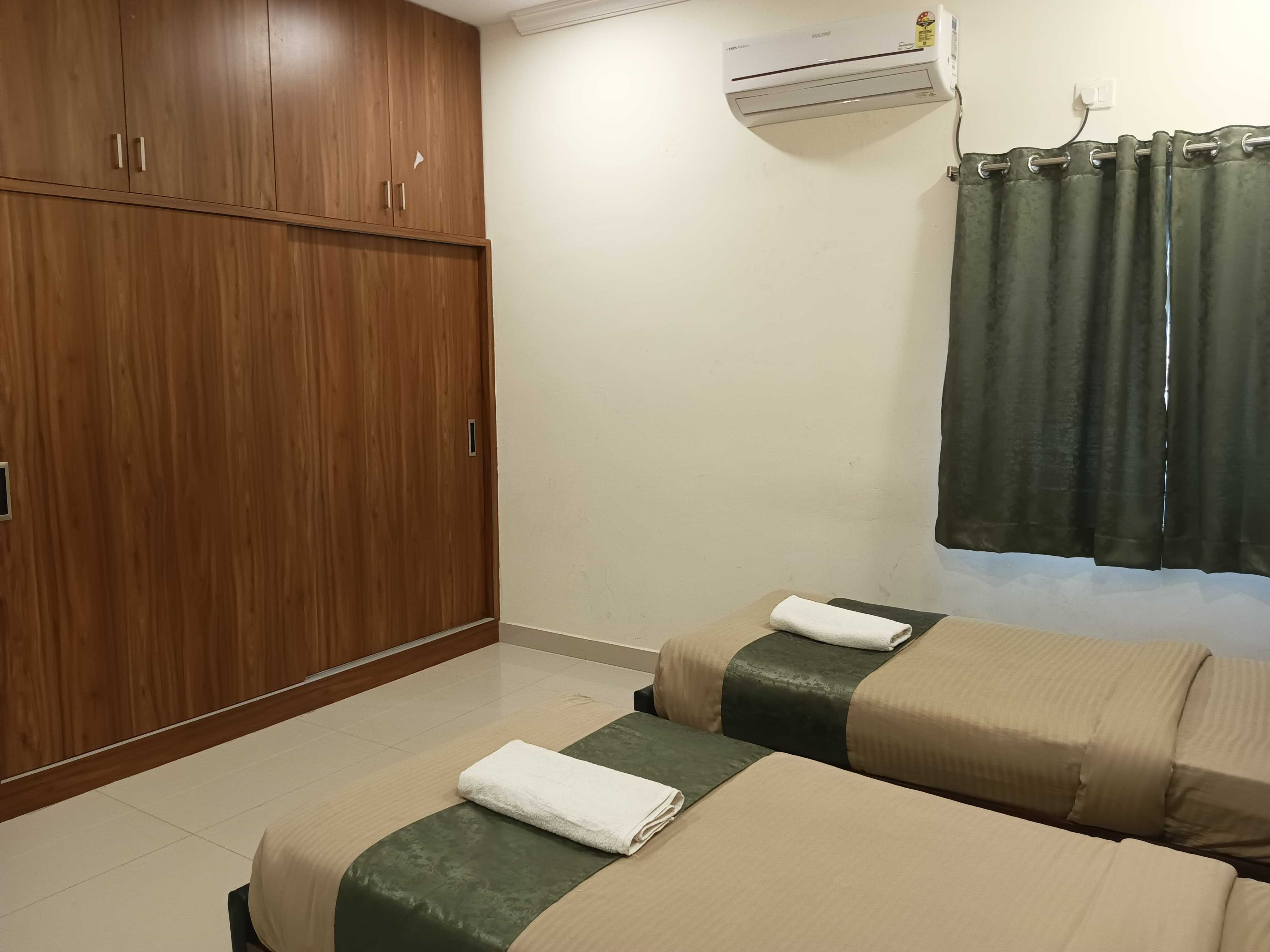 Hotel O Shamshabad Airport Complex Formerly Urban Sleep - Tap to explore photos