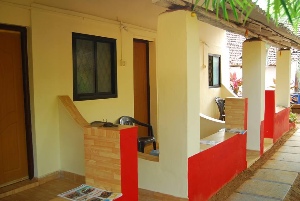 Omkar Guest House - Tap to explore photos