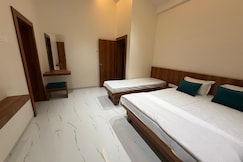 Aanandi Resort, शिरडी