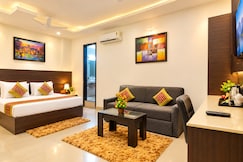 Hotel Sky Rich International @5 Min from Karol Bagh Metro Station, Delhi
